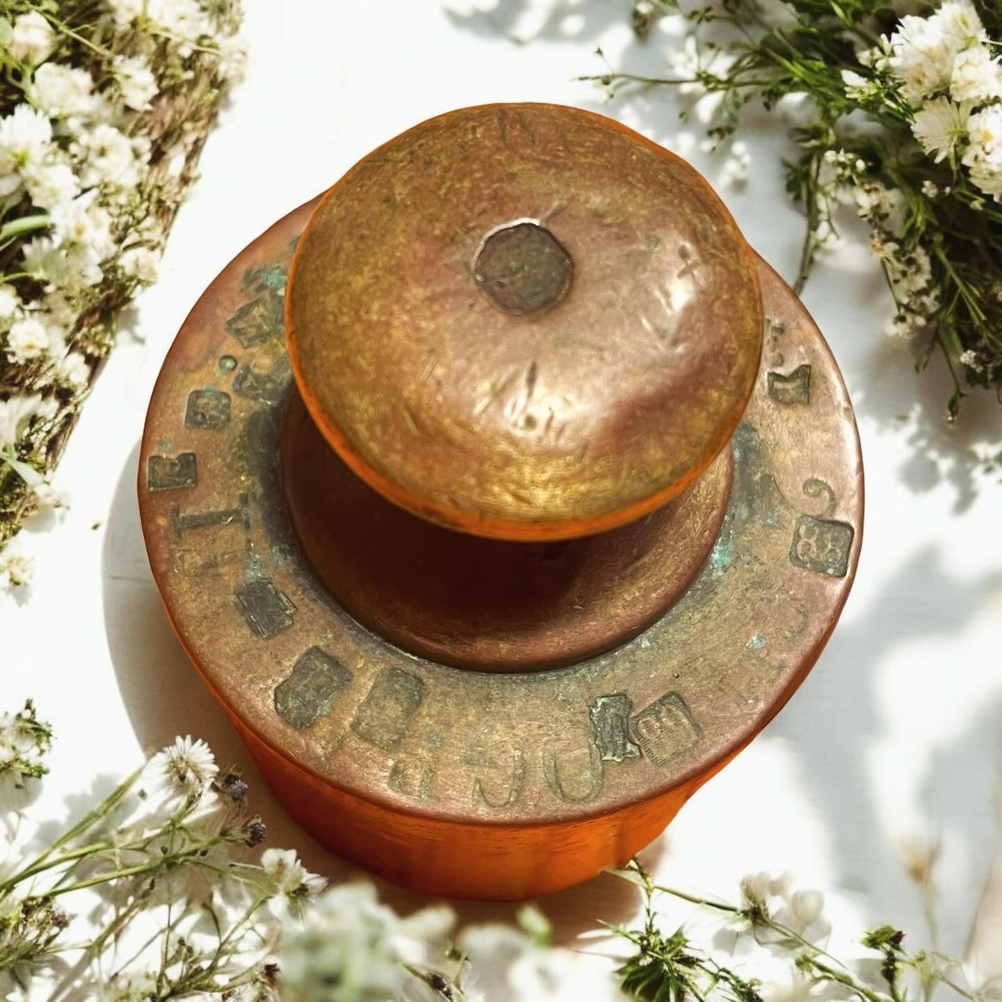 Antique set of pharmacy weights