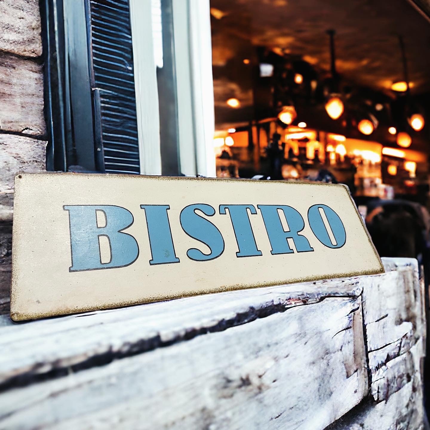 Bistro teaches