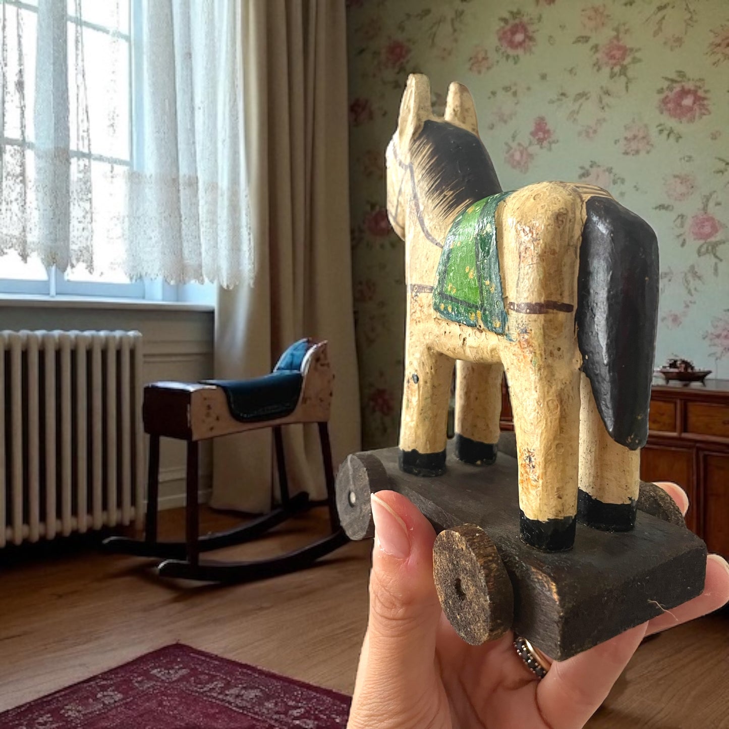 Cavallino in legno giocattolo vintage