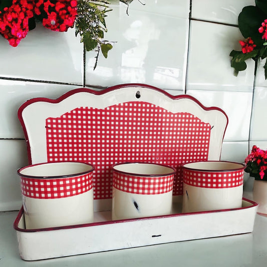 Enamelled shelf and jar set