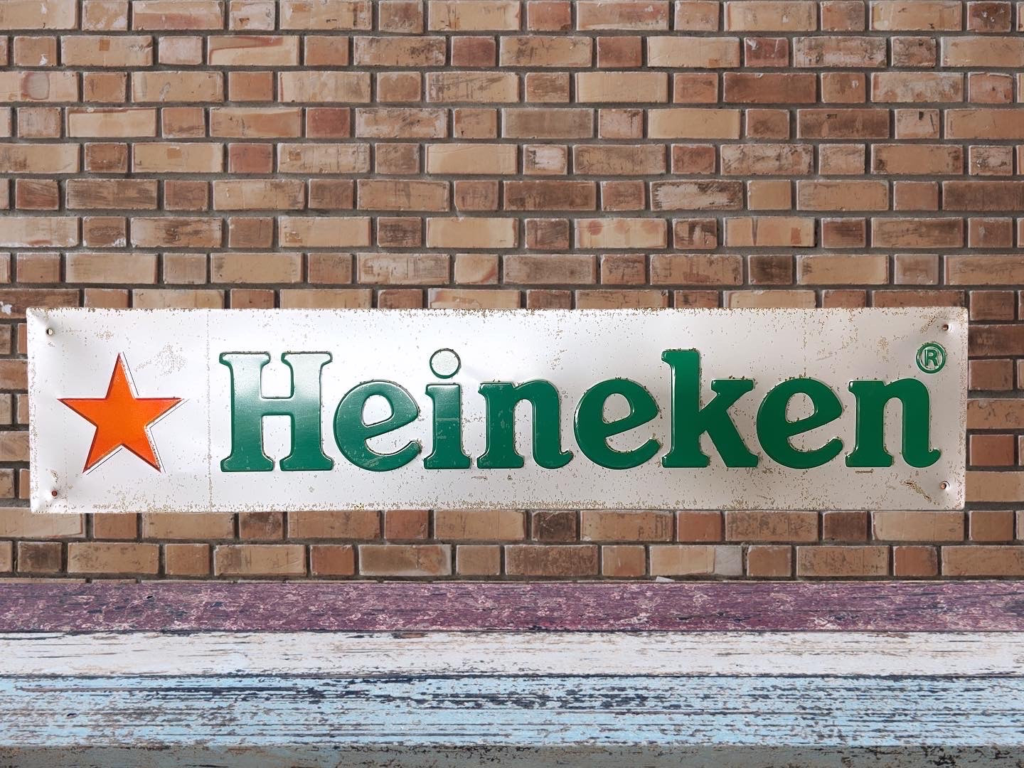 Insegna Heineken