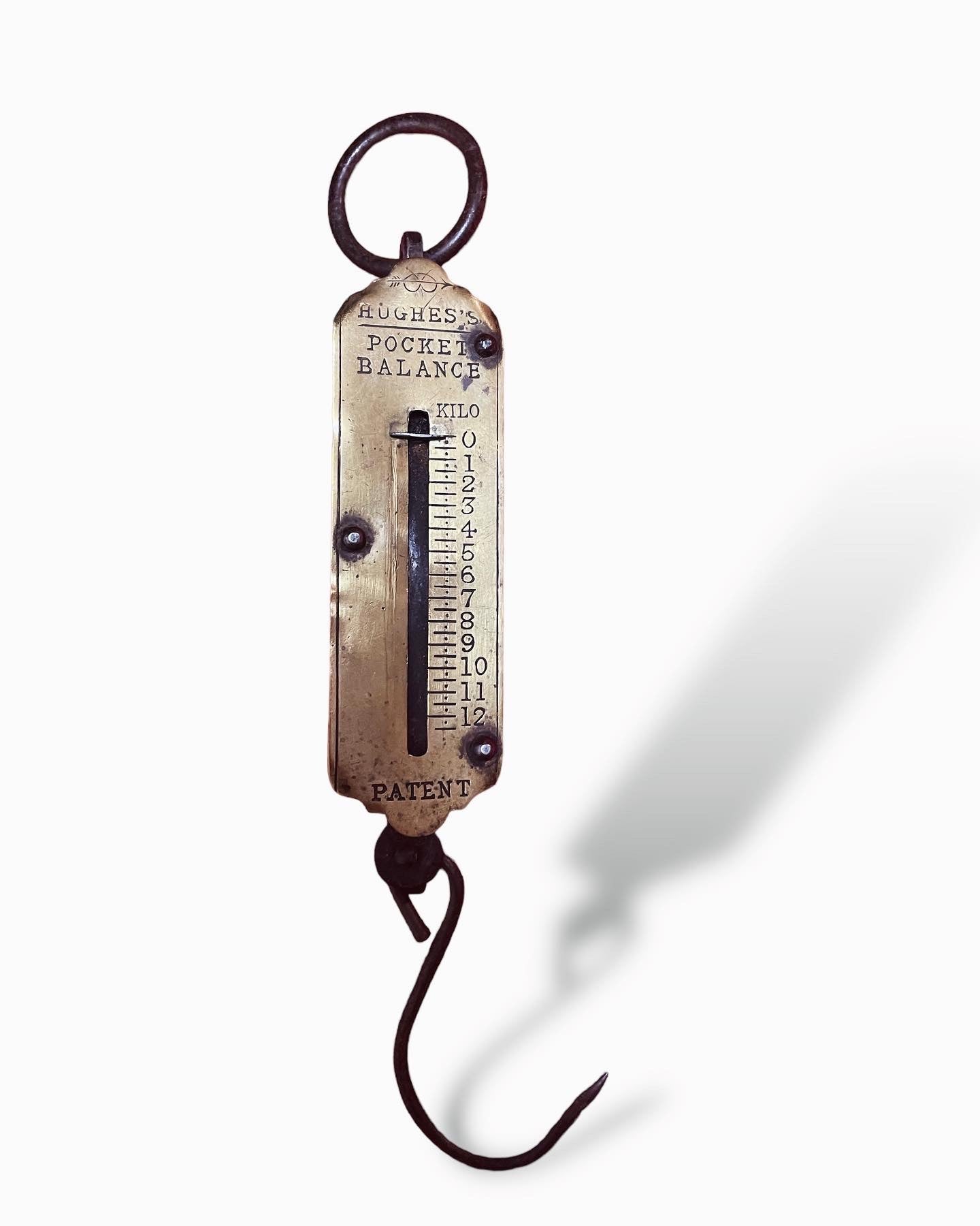 Antique portable hook scale