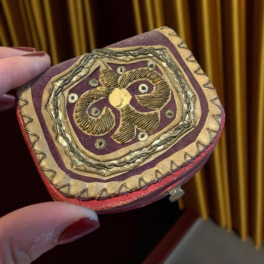 Porta monete ricamato fine 800 primo 900