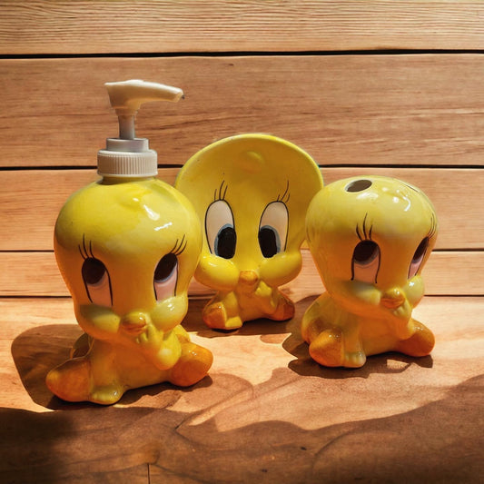 Vintage Tweety Bathroom Set