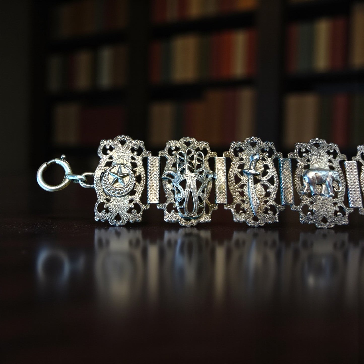 Bracciale orientale, placcato argento con Mano di Fatima