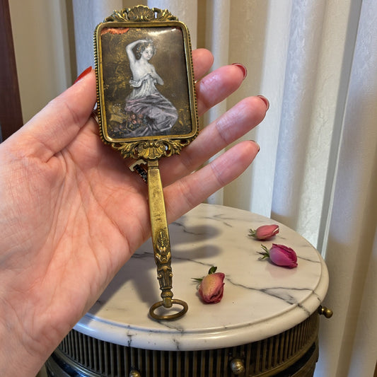 Antico specchio da mano con smalto su rame a tergo, proto liberty ca 1890