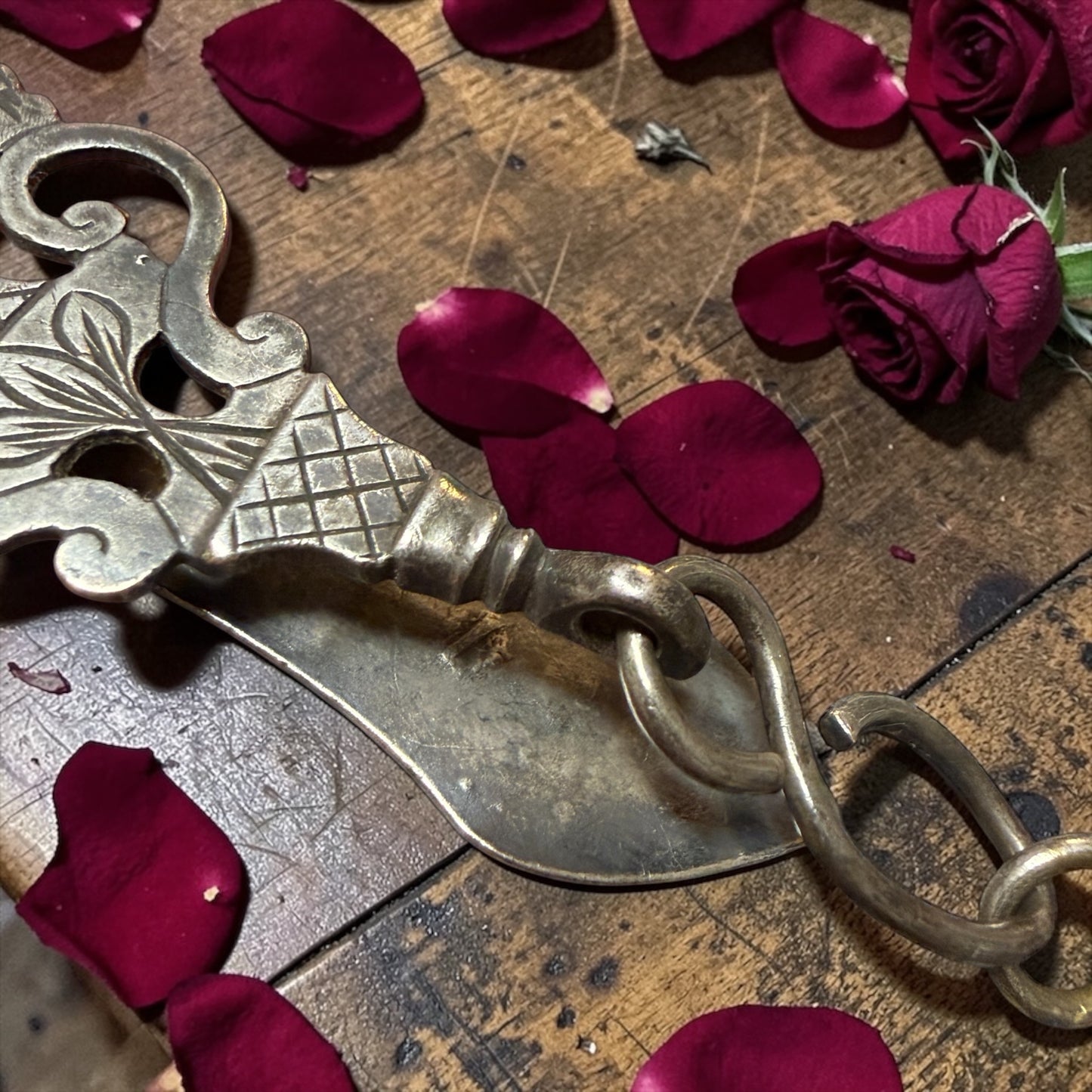 Antica Châtelaine in argento massiccio, francese, fine ‘800 primo ‘900