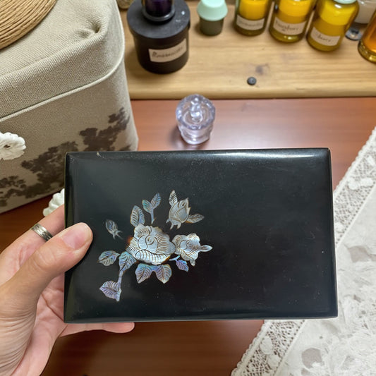 Scatola scrigno portagioie laccato giapponese, intarsio madreperla ca anni ‘40