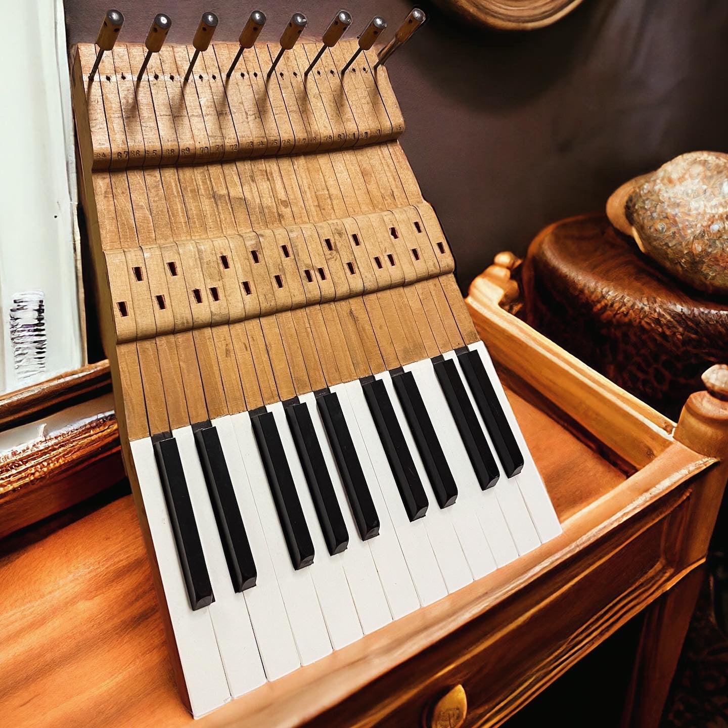 Piano Key Hanger