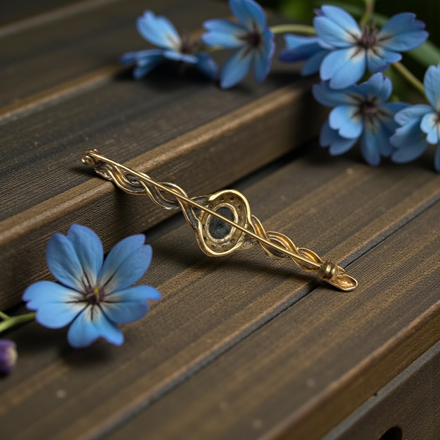 Spilla argento 925 con due serpenti intrecciati e pietra centrale, italiana, punz. Arezzo