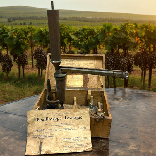 Ebulliometro antico anni ‘20 Levesque da museo
