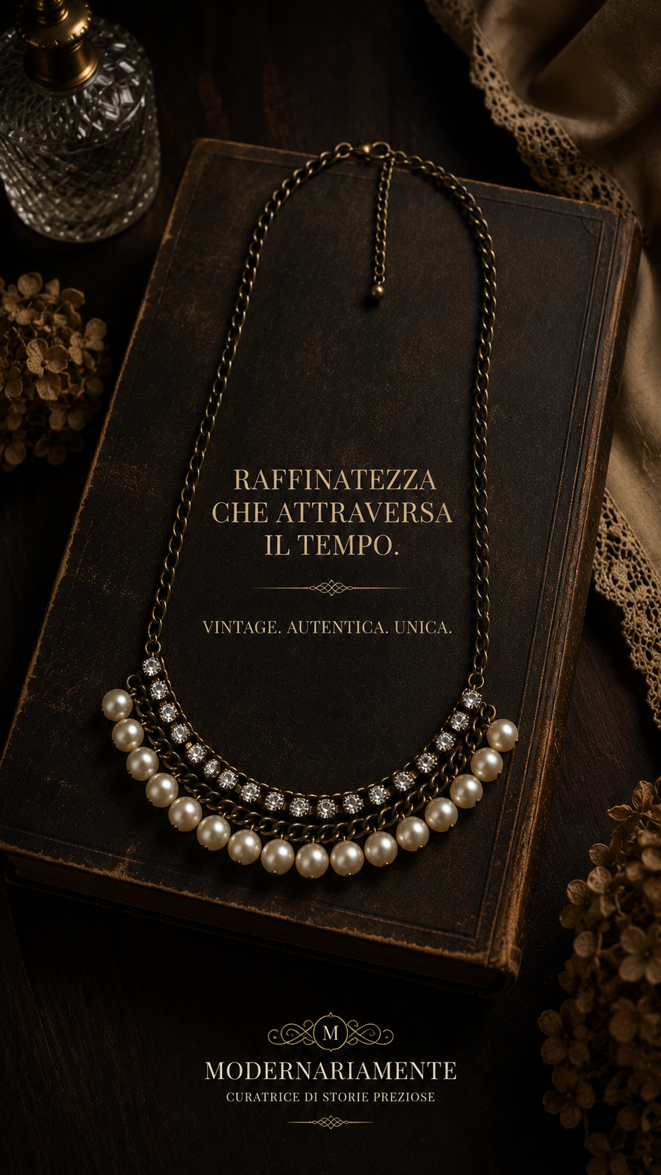 Collana statement con grandi perle e strass, regolabile, anni ‘80