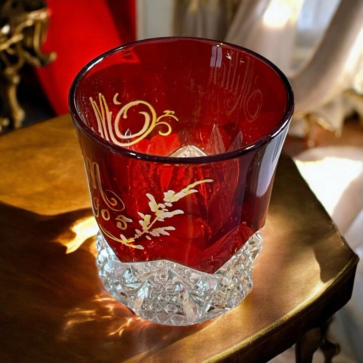 Antico bicchiere da nascita americano in ruby flash, 1905