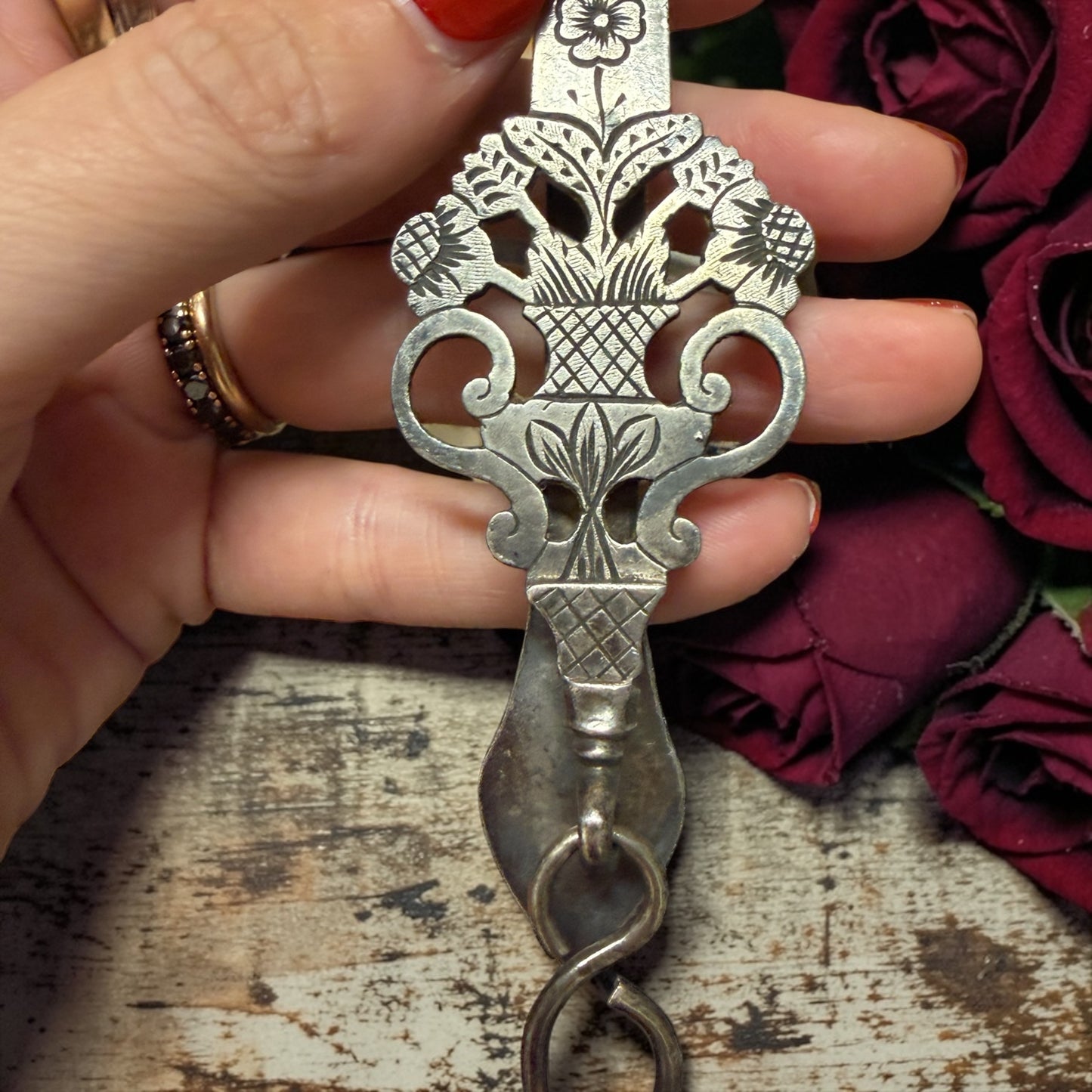 Antica Châtelaine in argento massiccio, francese, fine ‘800 primo ‘900
