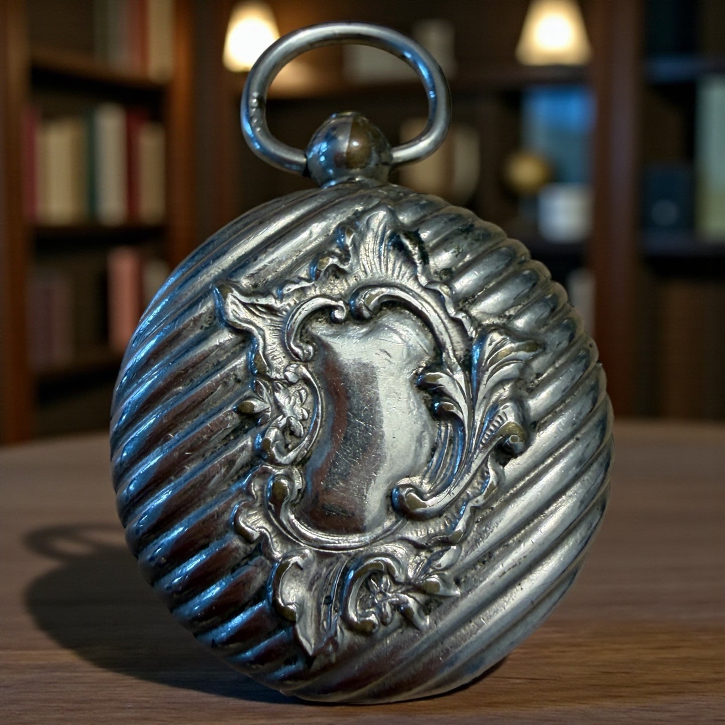 Antico porte-montre pendente porta orologio da tasca, primissimo ‘900