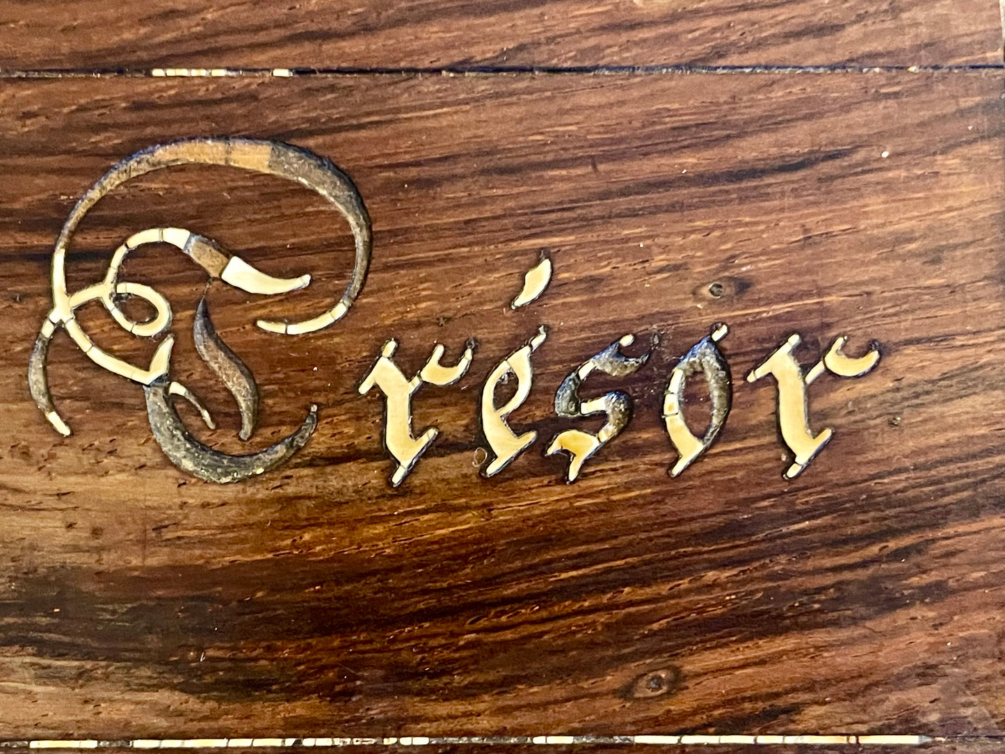 Antica cassetta scrigno risparmio “Trésor”, salvadanaio fine ‘800