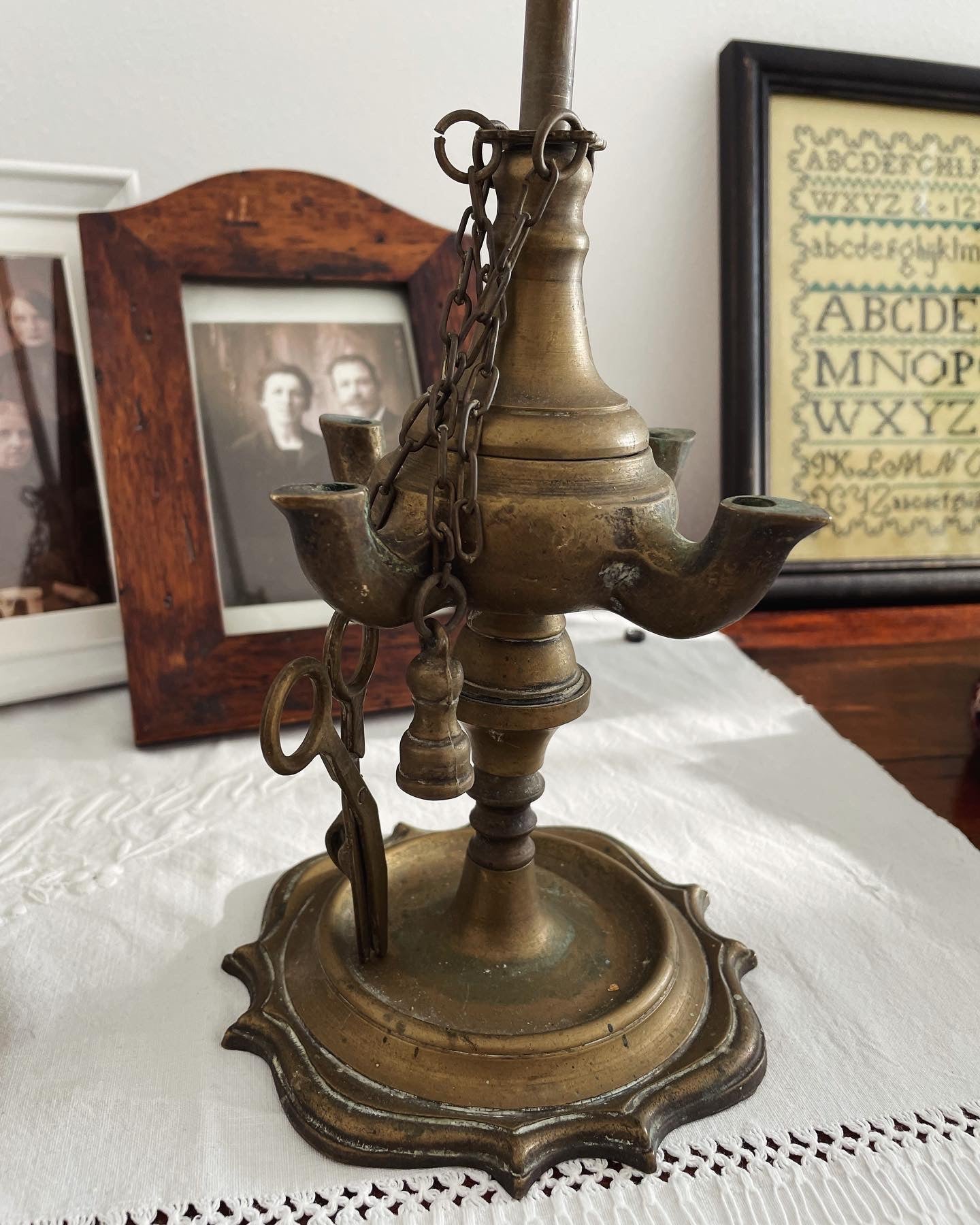 Florentine 4-flame oil lamp