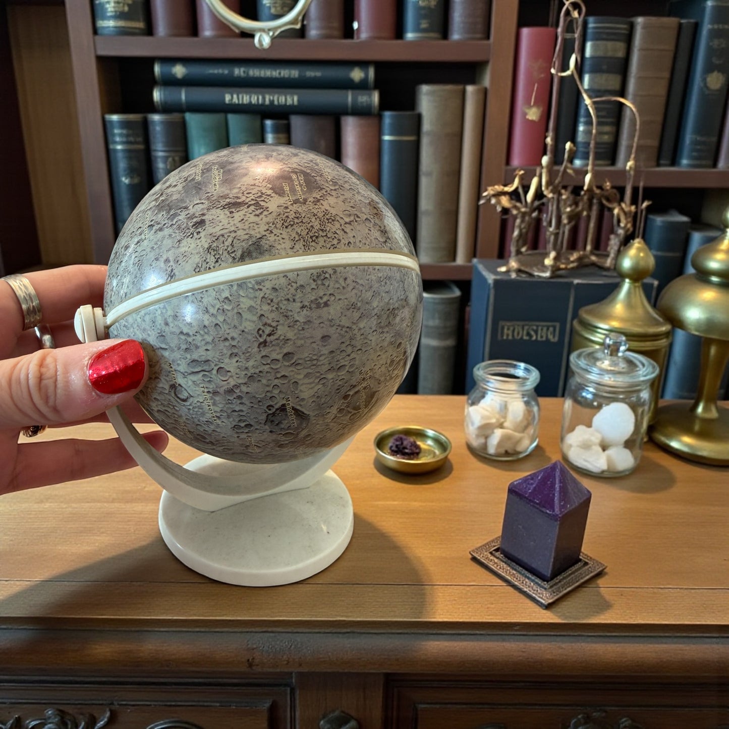 Globo lunare vintage rotante da studio / didattico