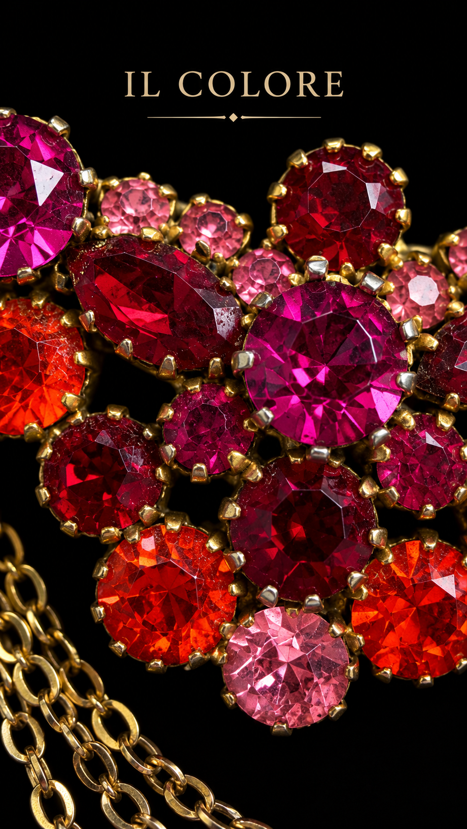 Drapery Brooch o spilla a festoni anni ‘40 con cristalli e catenelle pendenti