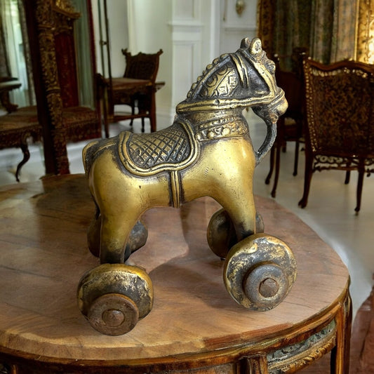 Cavallo del tempio, India, primo ‘900, bronzo.