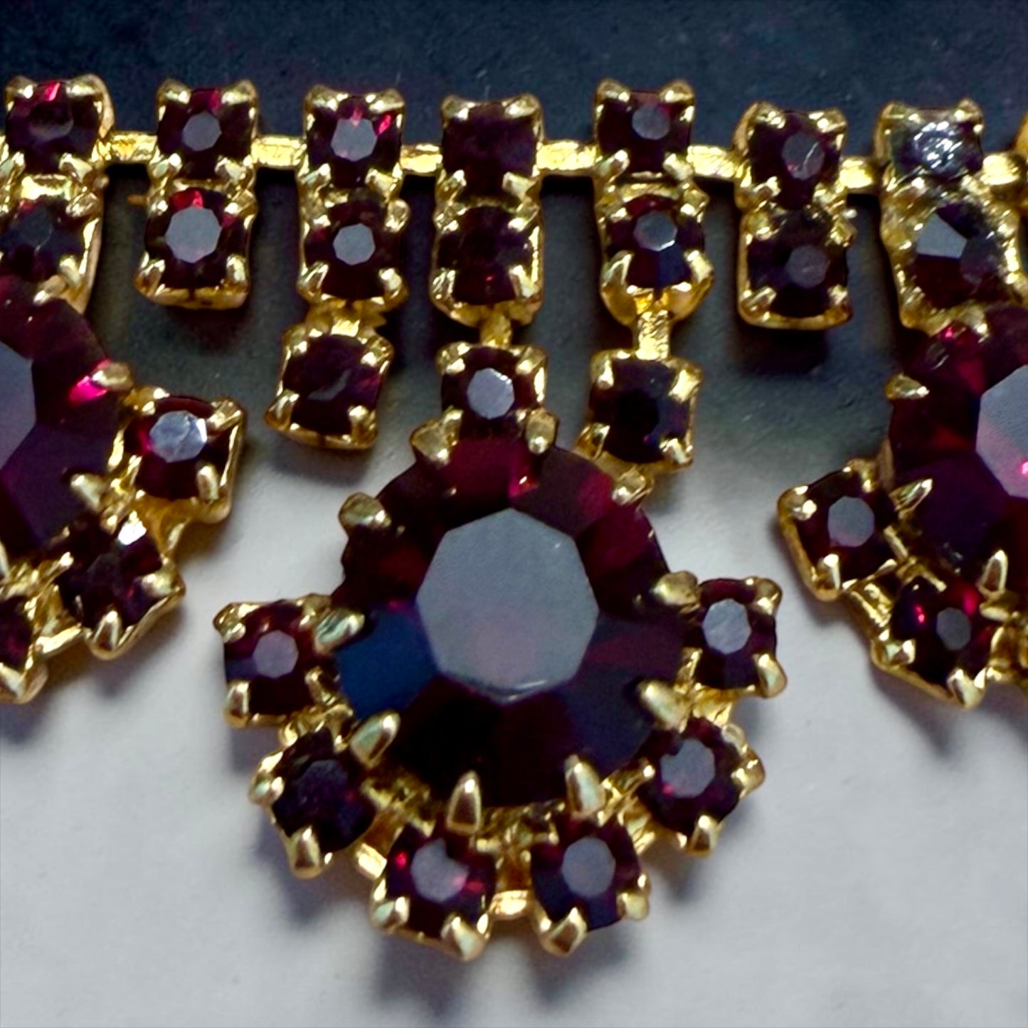 Collana anni ‘50 cristalli boemi garland style