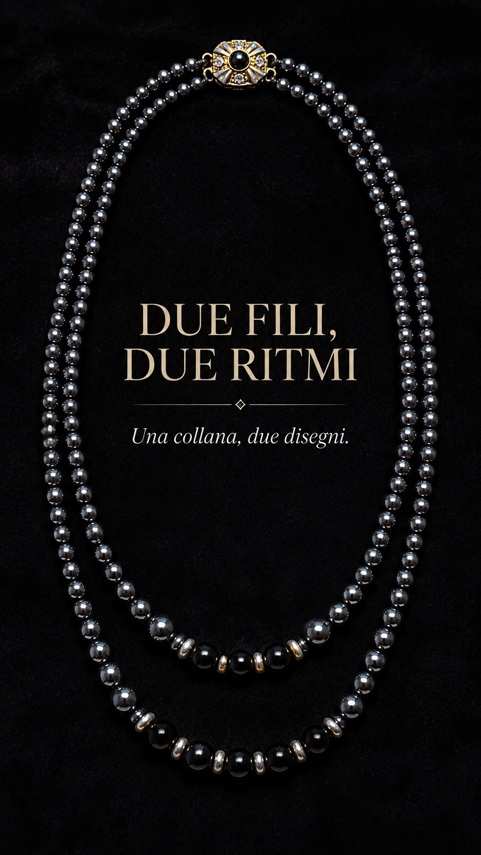 Splendido collier a due fili in perle lucidate di ematite con chiusura gioiello, anni ‘50-‘60
