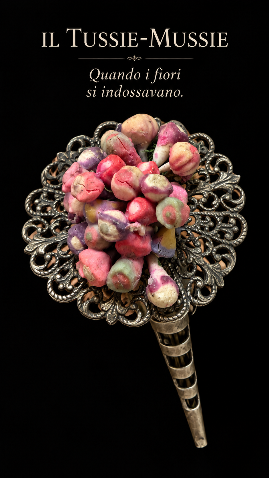 Antica spilla porta bouquet Tussie-Mussie argentata d’epoca
