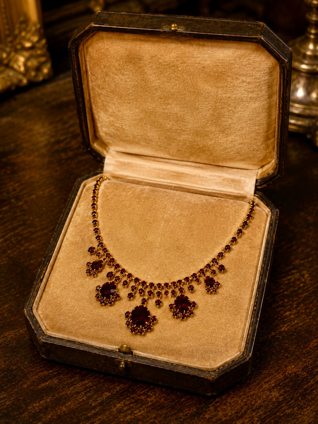 Collana anni ‘50 cristalli boemi garland style