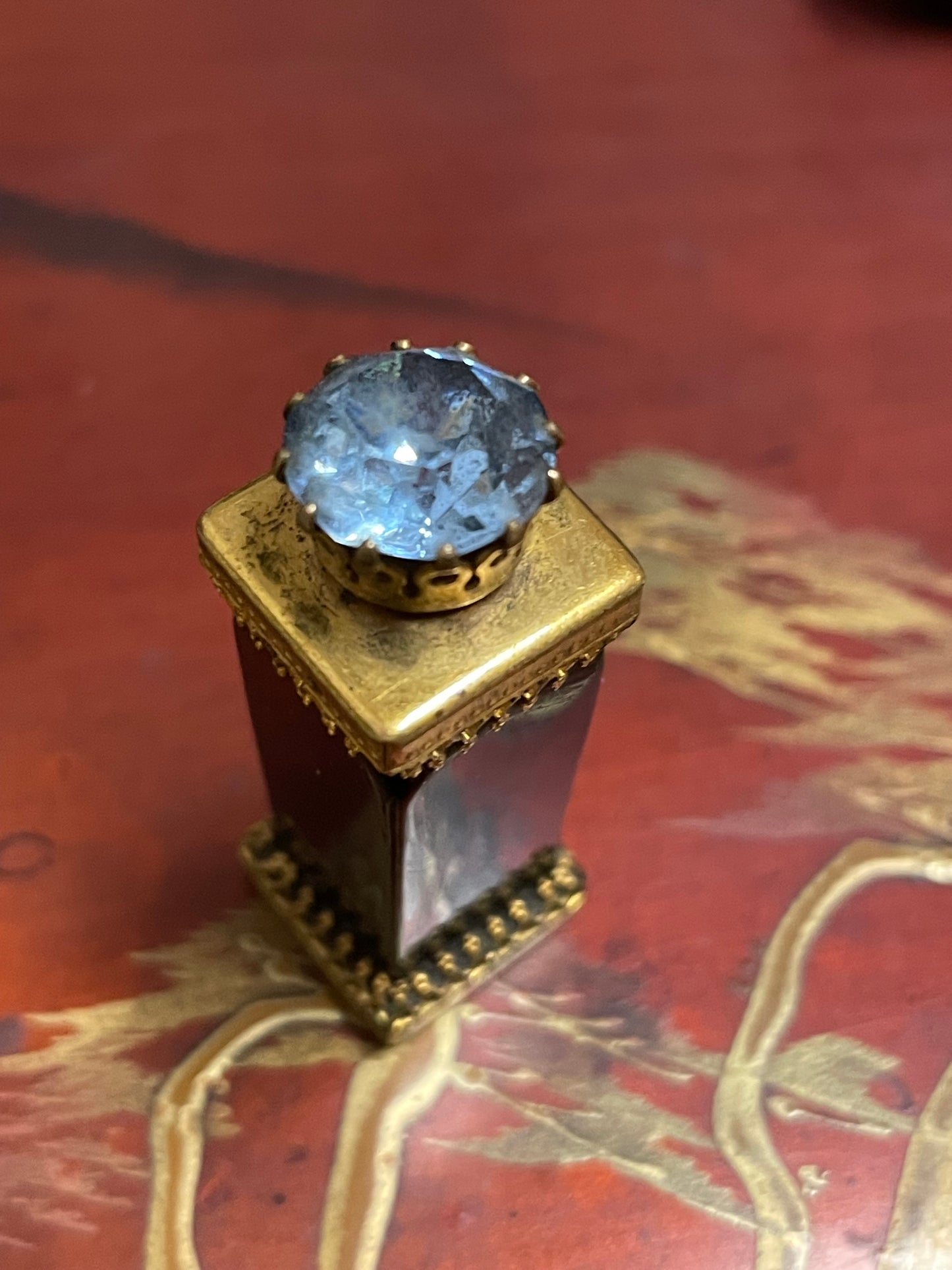 Boccetta gioiello, porta profumo da borsetta anni 50