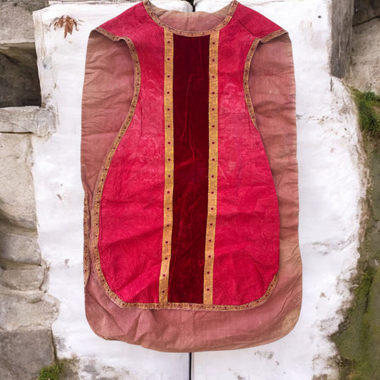 Antica pianeta seconda metà ‘800, paramento liturgico damascato