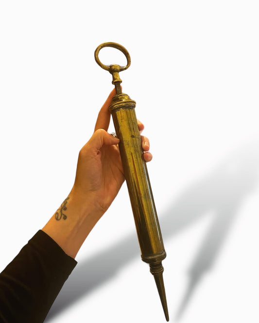 Large 19th century enema 40 cm