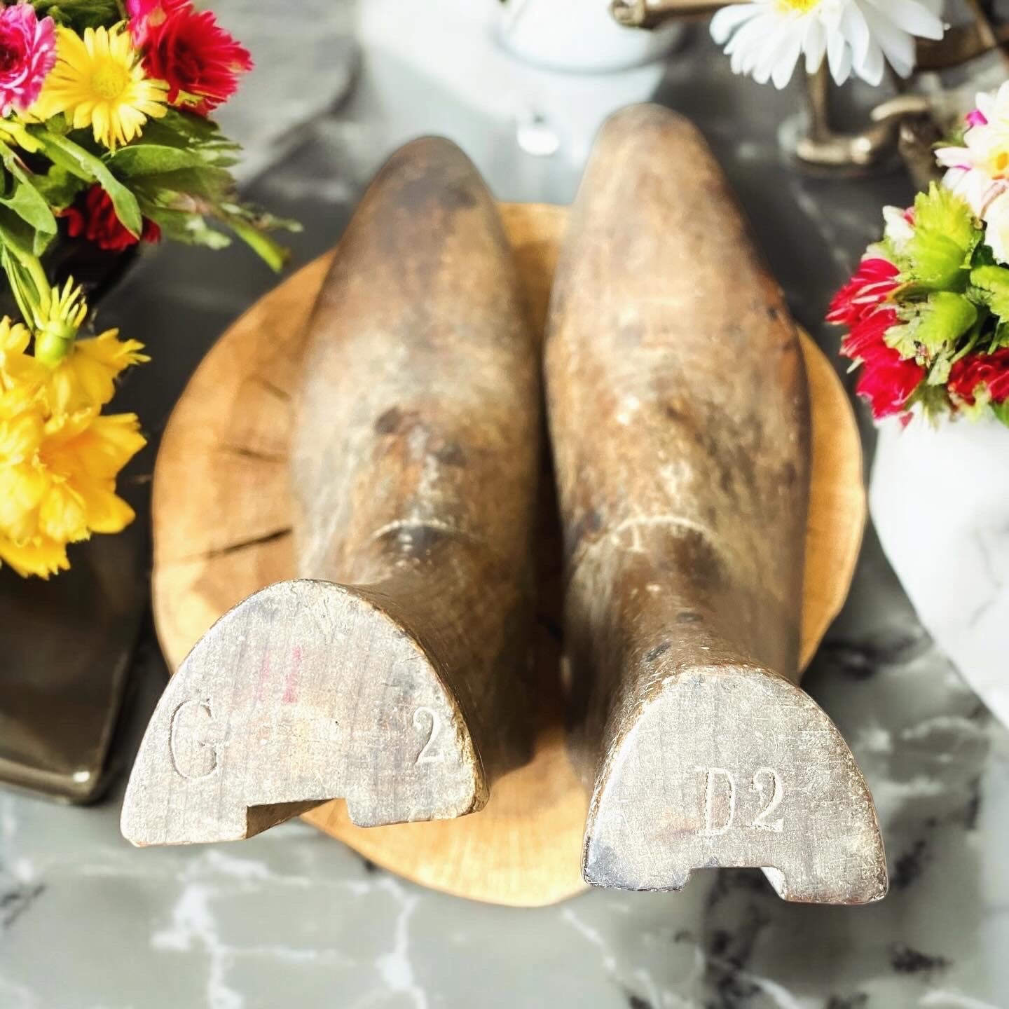 Piedi in legno forme antiche calzolaio