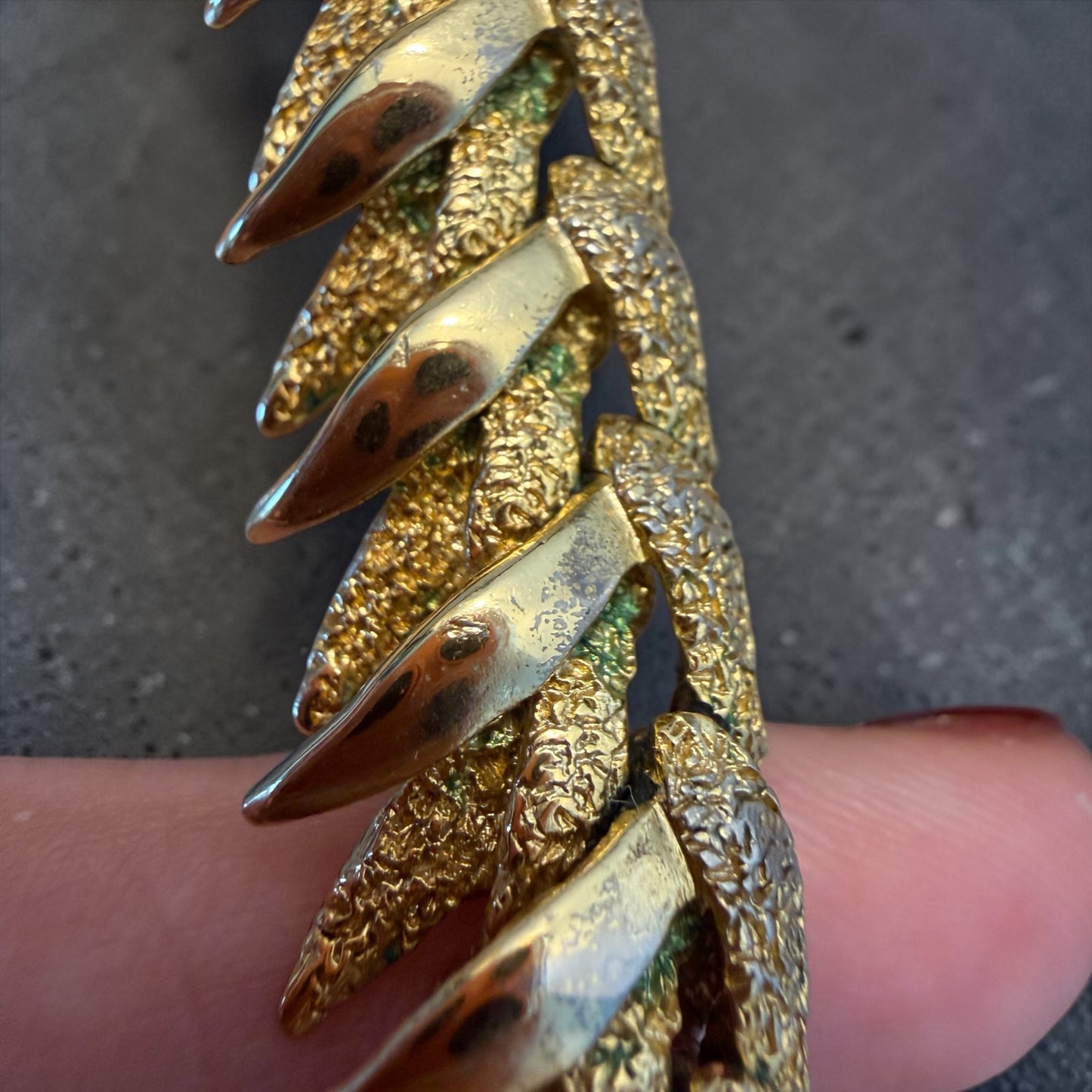 Collier “L’Emeraud” placcato oro anni ‘70 con scrigno originale