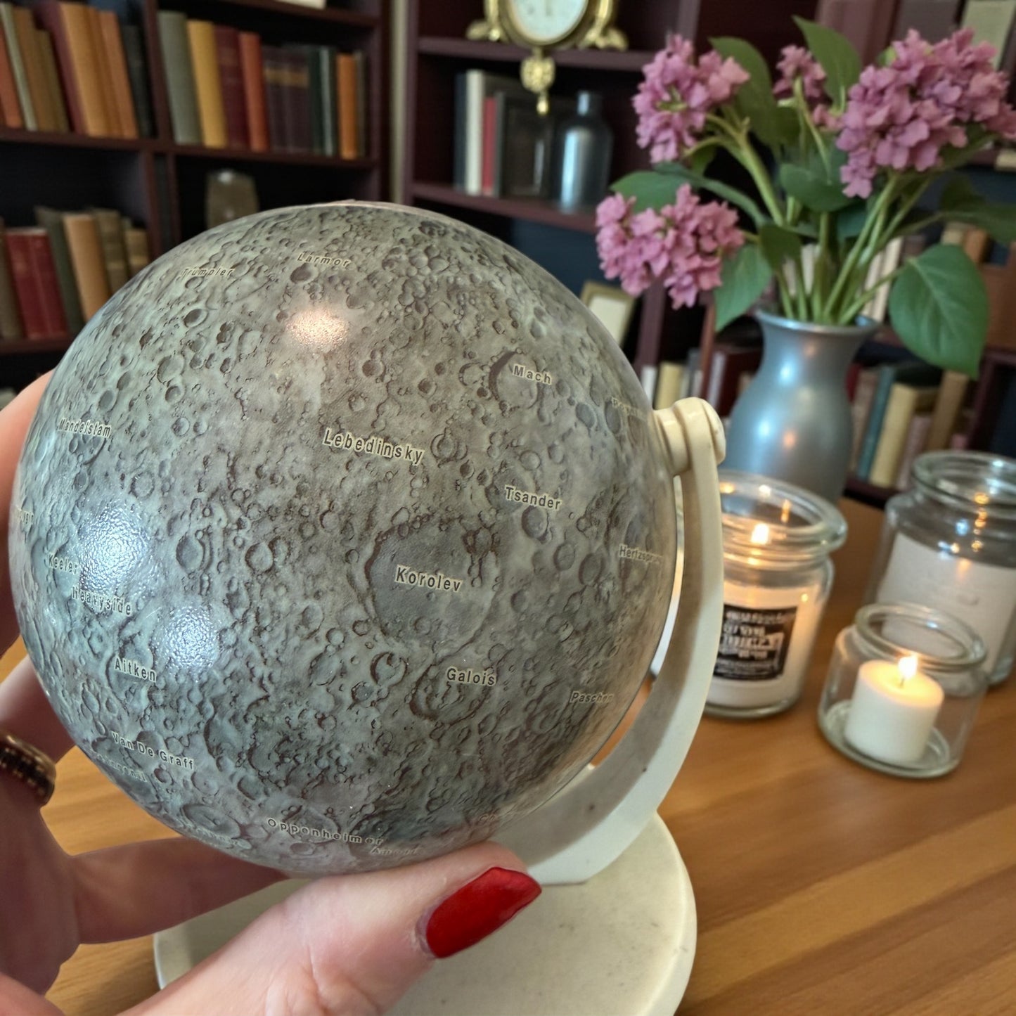 Globo lunare vintage rotante da studio / didattico