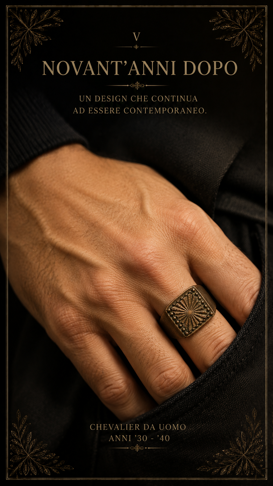 Antico anello da uomo Chevalier con sigillo, lega di bronzo e rame, anni ‘30-‘40 prob.