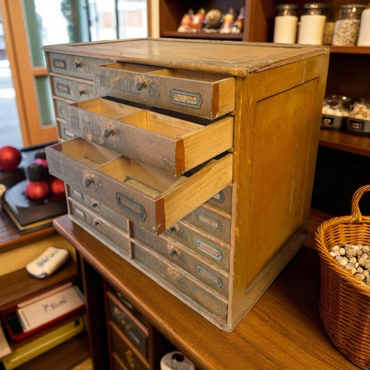 Grande cassettiera mobile merceria Cucirino Tre Stelle anni ‘30