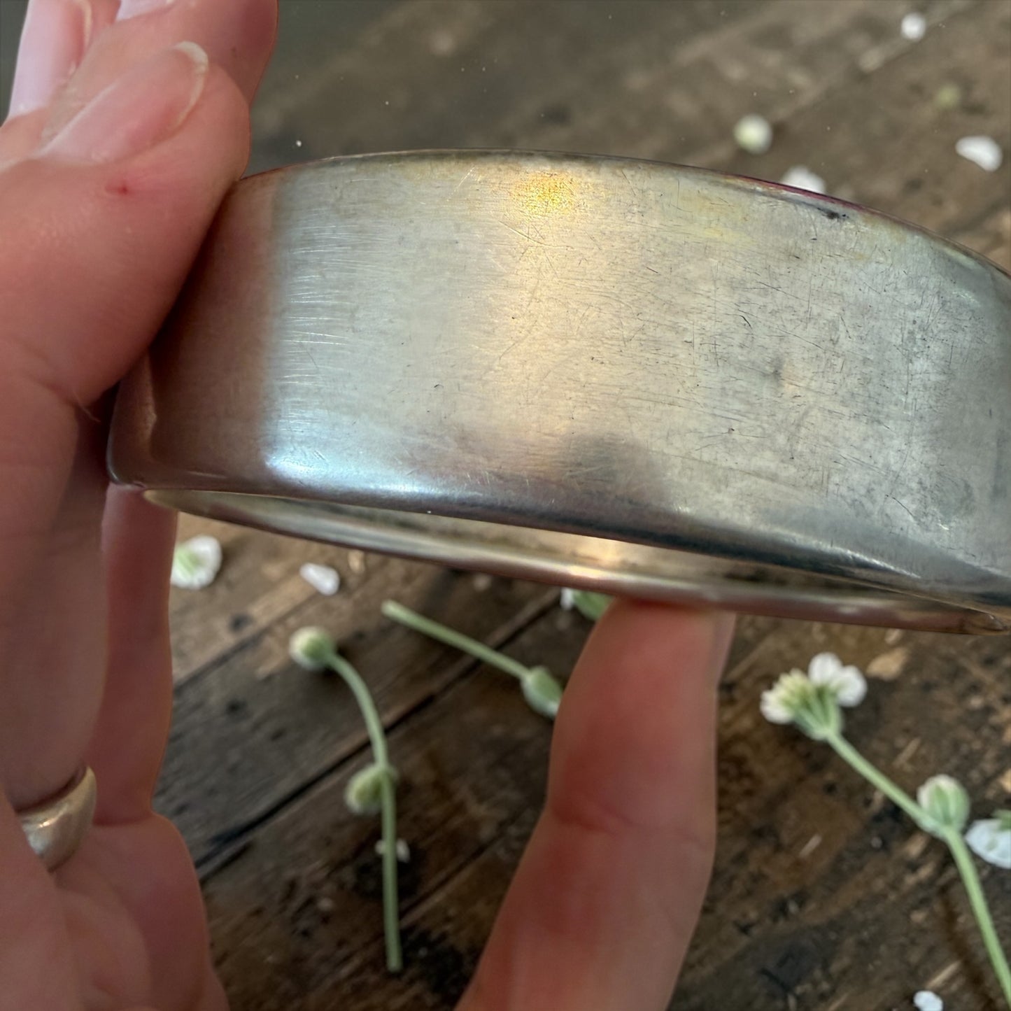 Bracciale in argento massiccio antico, fine ‘800 primo ‘900 con fiori placcati oro