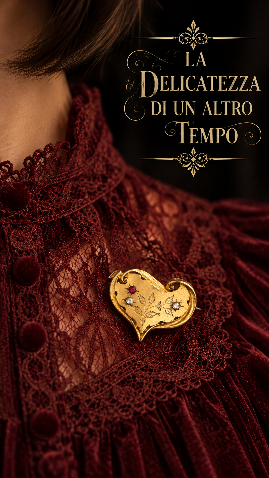 Antica spilla sentimentale fine ‘800 placcata con incisione floreale e cornice a cuore