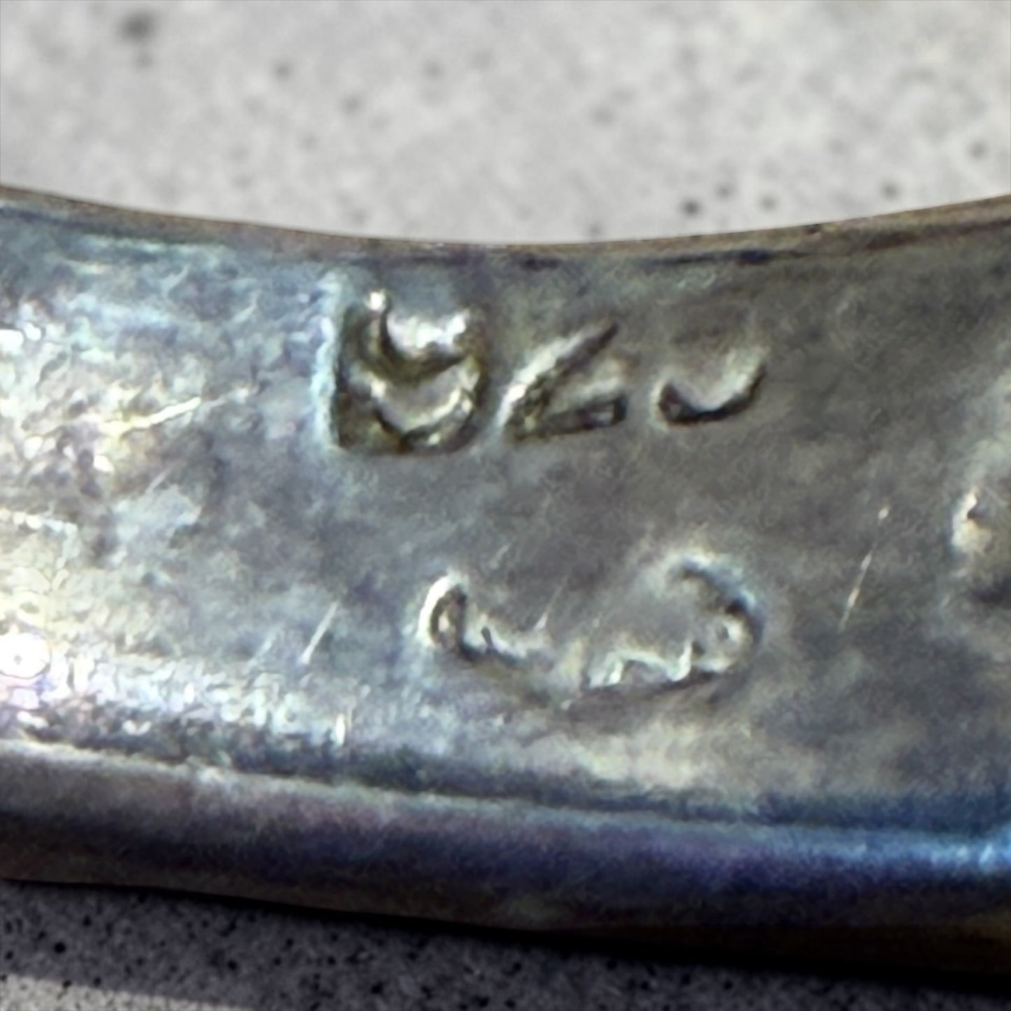 Anello in argento 925 con volute