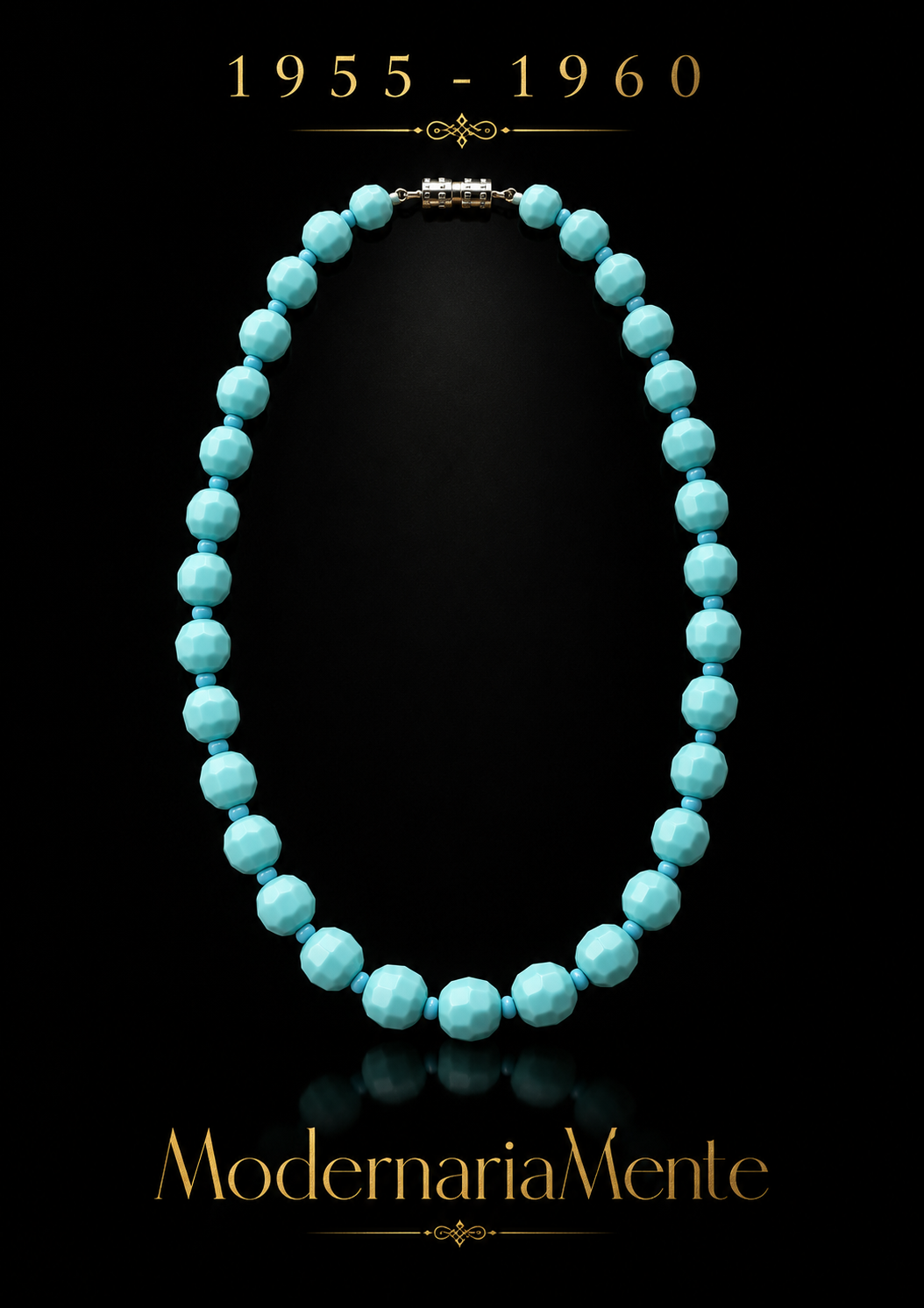 Splendida collana in paste vitree sfaccettate anni ‘50 azzurro cielo con chiusura a barilotto