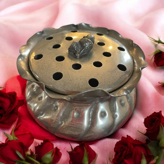 Porta essenze in peltro, anni ‘50