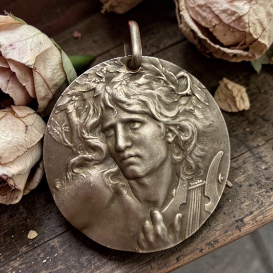 Medaglia gioiello in bronzo placcato argento, Orfeo con la lira, a firma Coudray