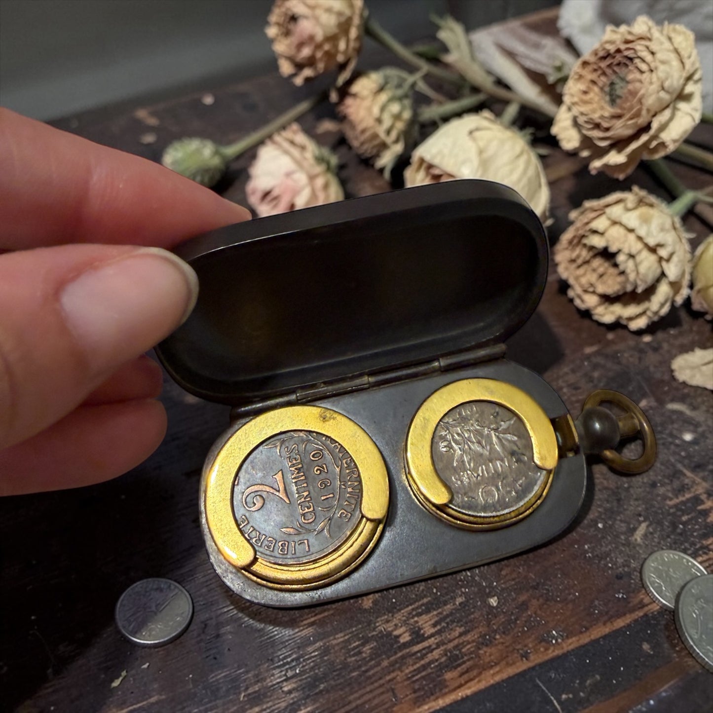 Antico porte-Louis porta Luigi monete da Châtelaine anni ‘20 metallo brunito