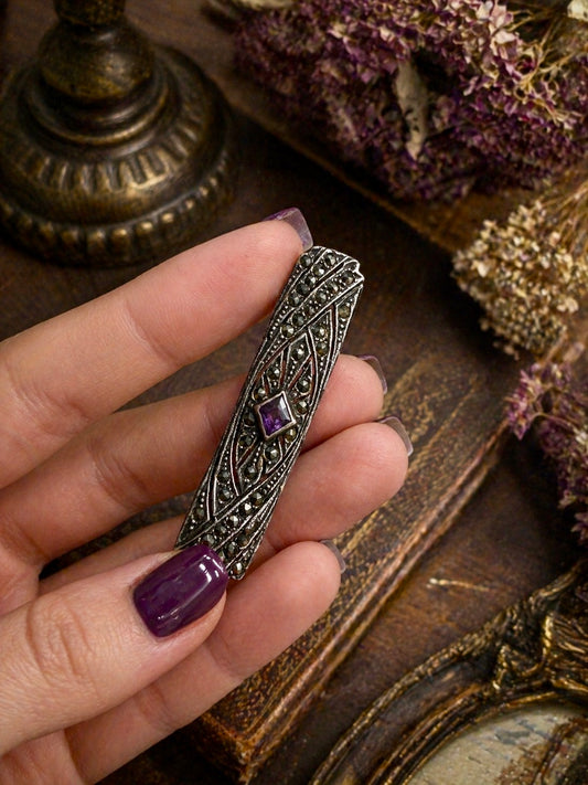 Spilla gioiello con marcasiti e vetro ametista, argento 925, anni ‘30-‘40