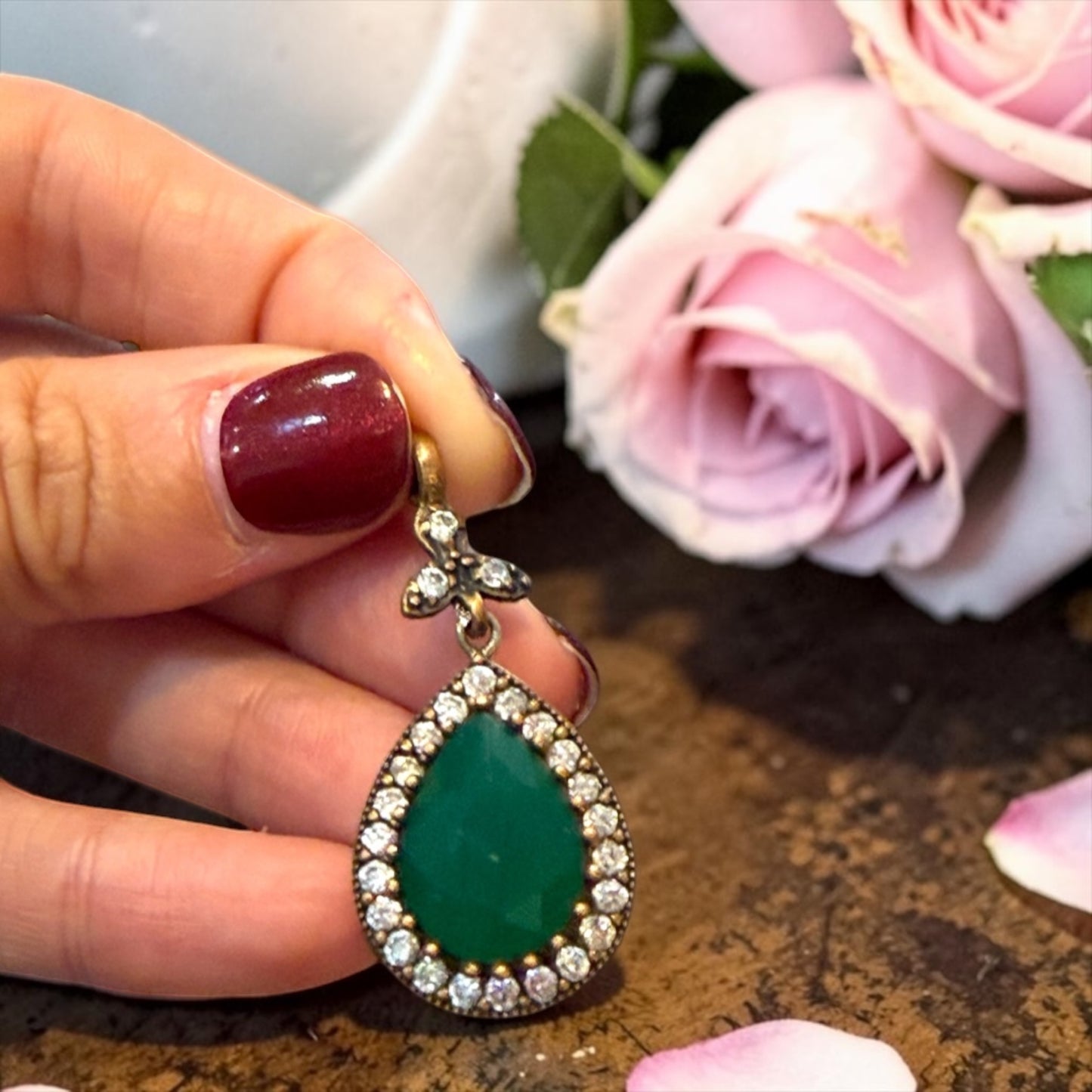 Set gioielli anello e pendente coordinati, fattura turco-ottomana, argento e ottone