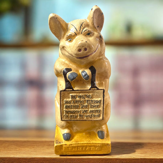 Salvadanaio in ghisa, seconda metà ‘900, “The wise Pig”.