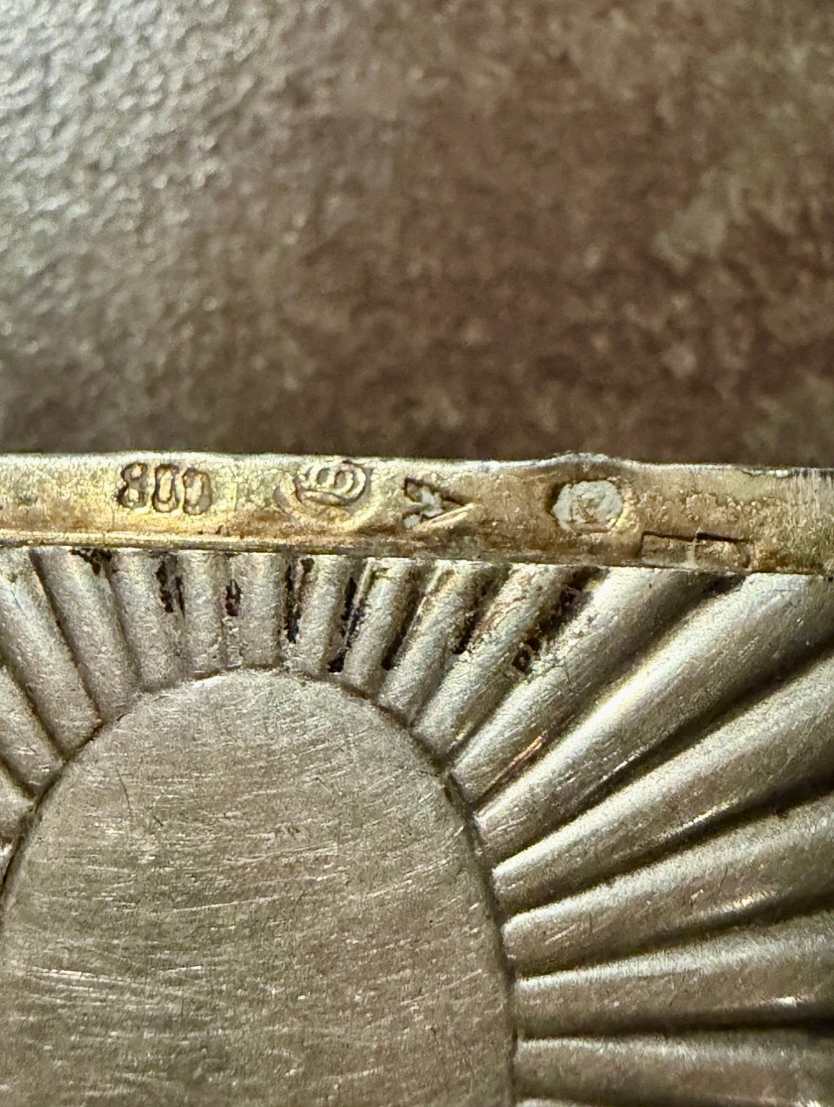 Vesta case sunburst in argento tit. 800, da Chatelaine, ca 1880-1910