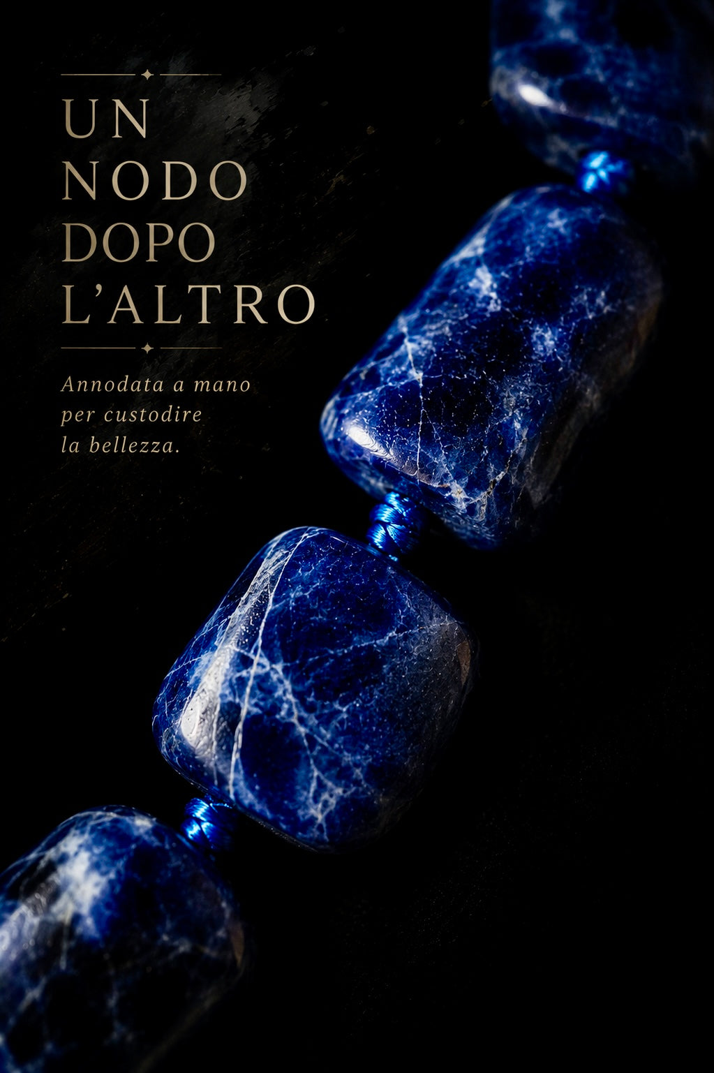 Splendida collana in autentica sodalite con chiusura gioiello