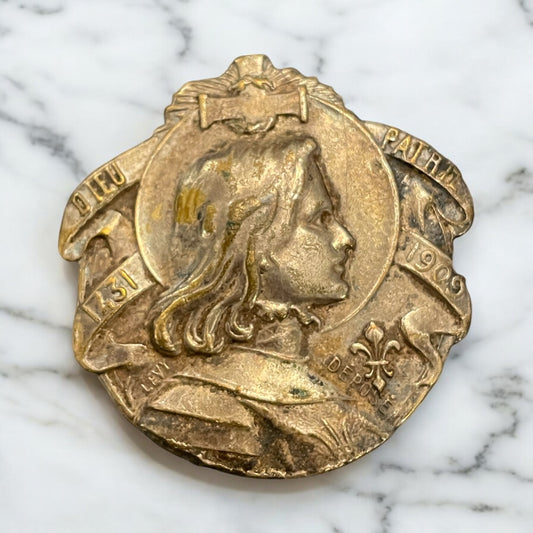 Spilla commemorativa 1909 beatificazione Giovanna d’Arco