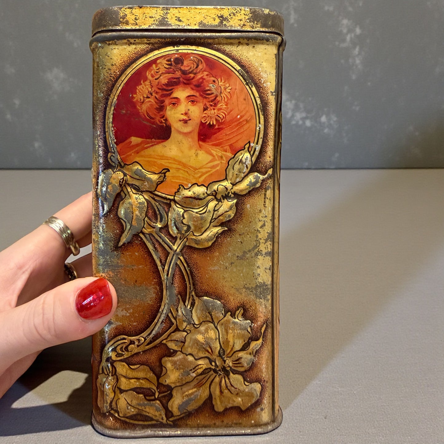 Set n. 3 antiche scatole di latta Leroux Cambrai rarissime art Nouveau per cicoria, dolci e farina.